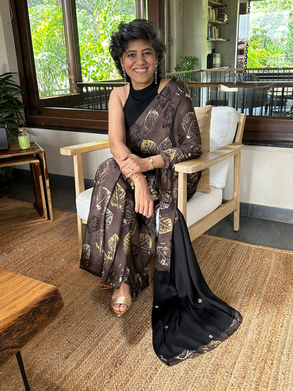 REKHA  MODAL  SARI