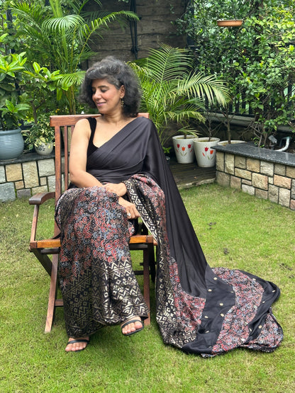 DURGA  MODAL  SARI