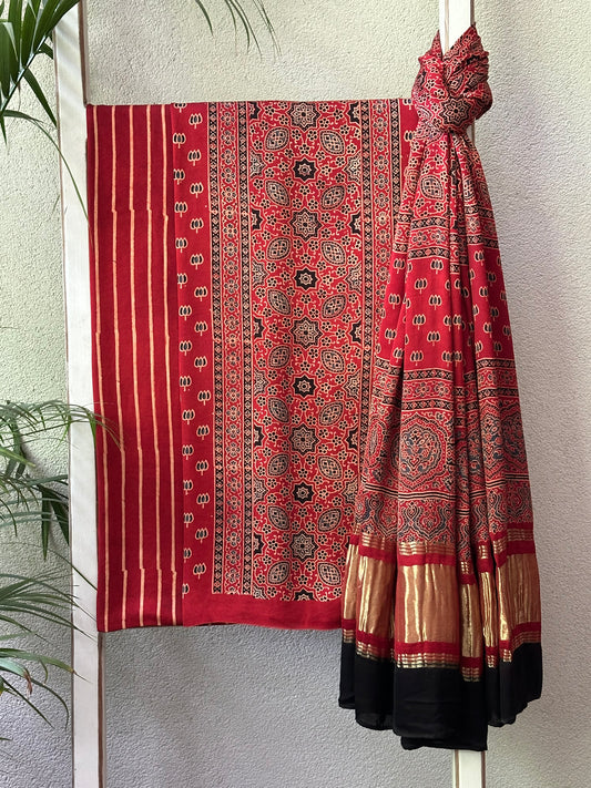 KRISHAAY AJRAKH  MODAL  SUIT