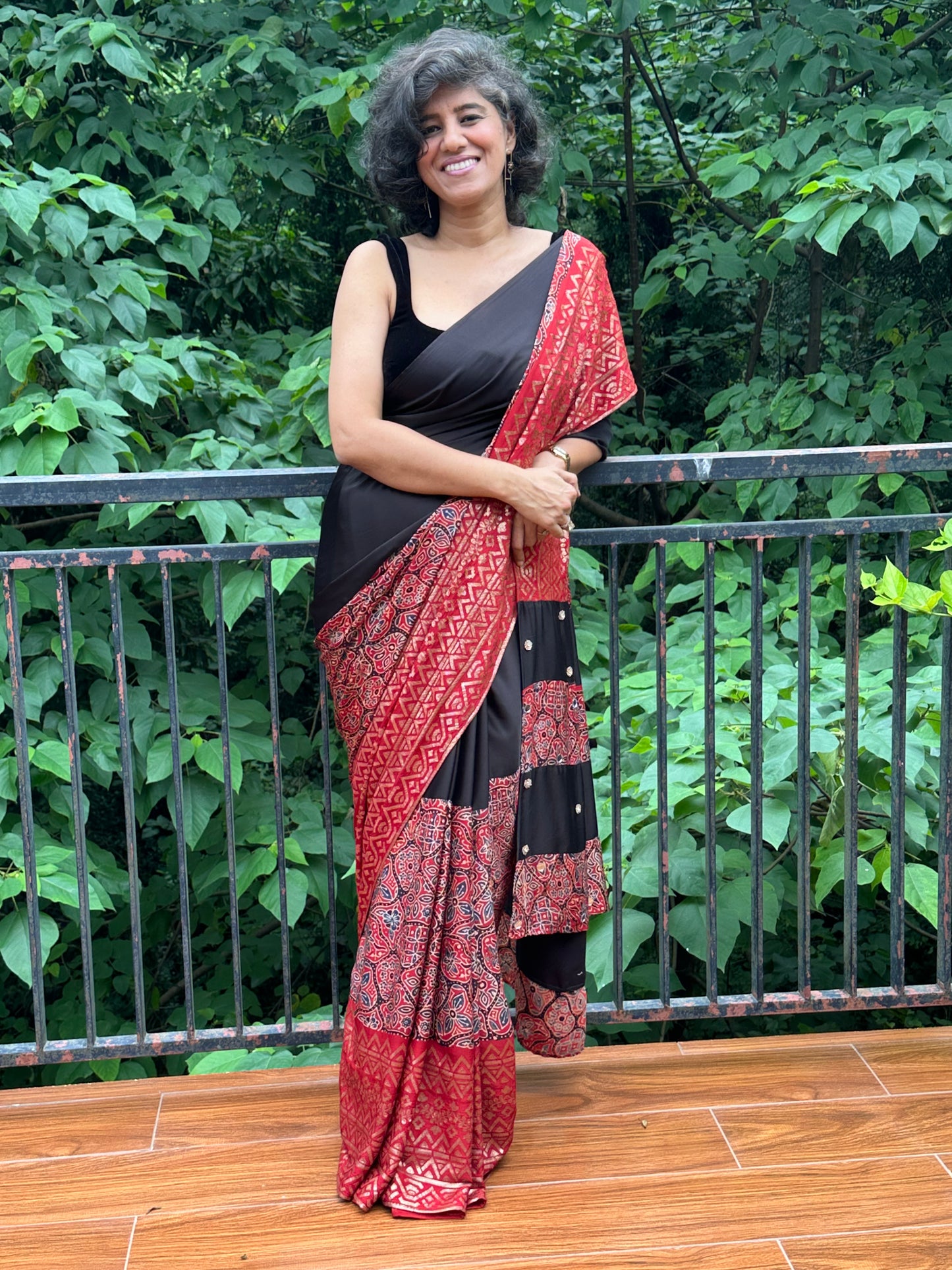 ERA  MODAL  SARI