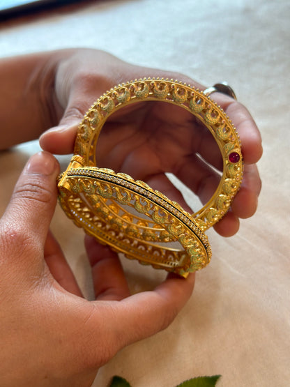 NAVYA BANGLES
