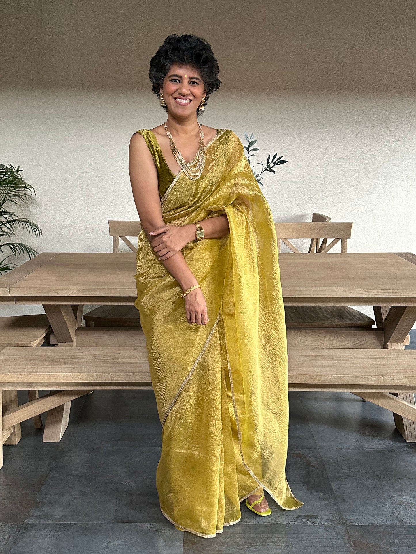 CHANDRAMA TISSUE  SARI