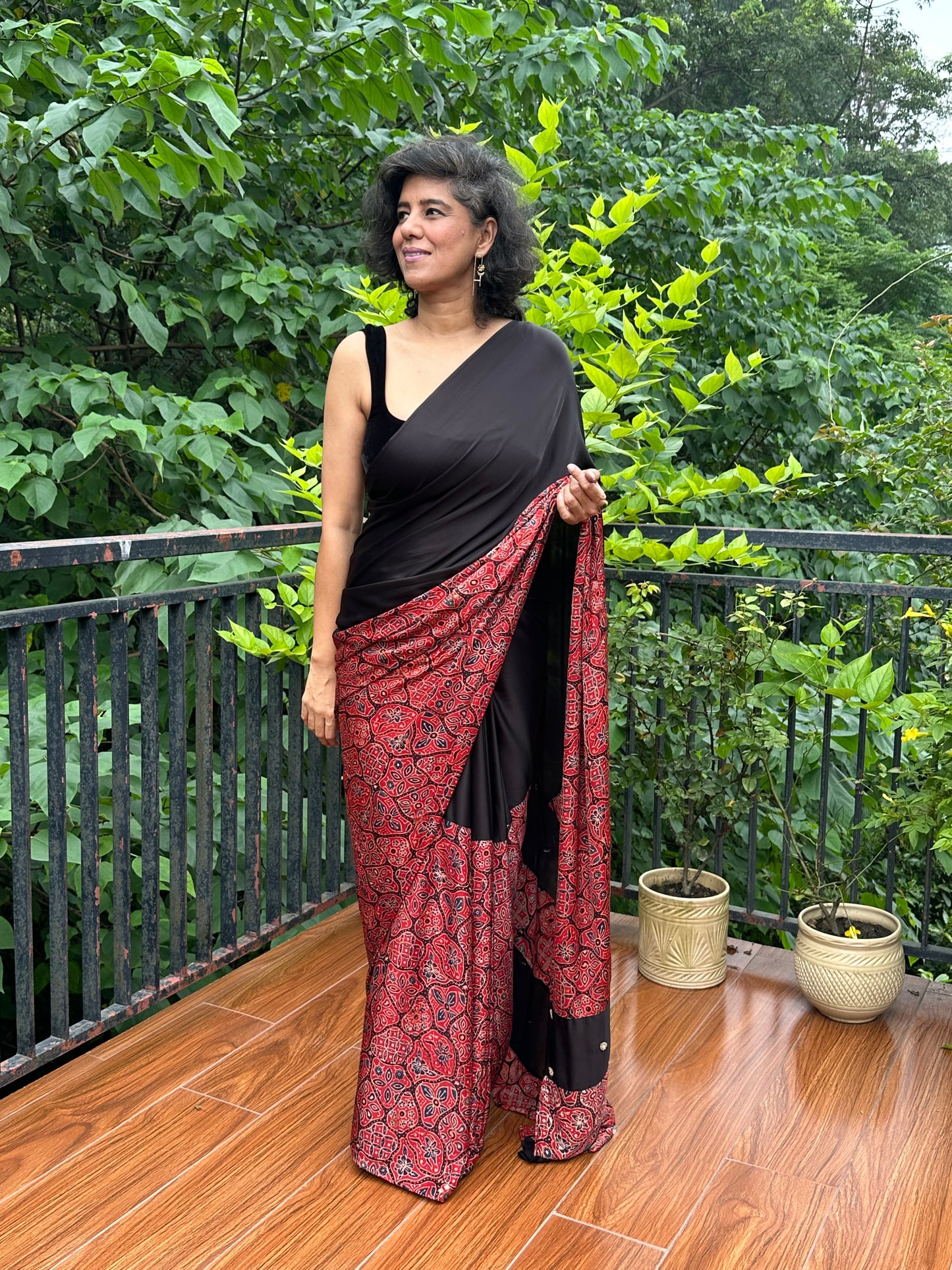 SONU  MODAL  SARI
