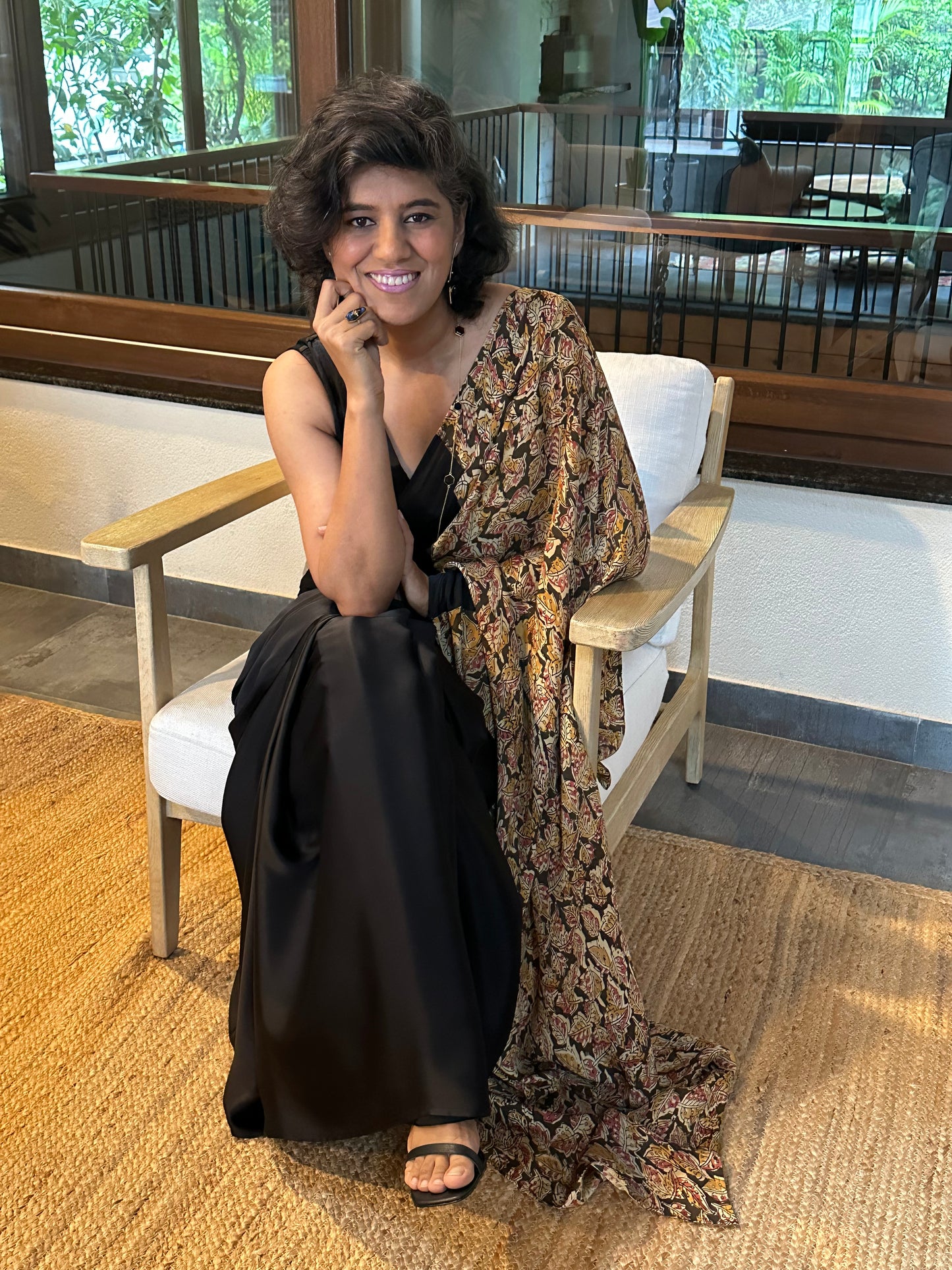 NANDINI  MODAL  SARI