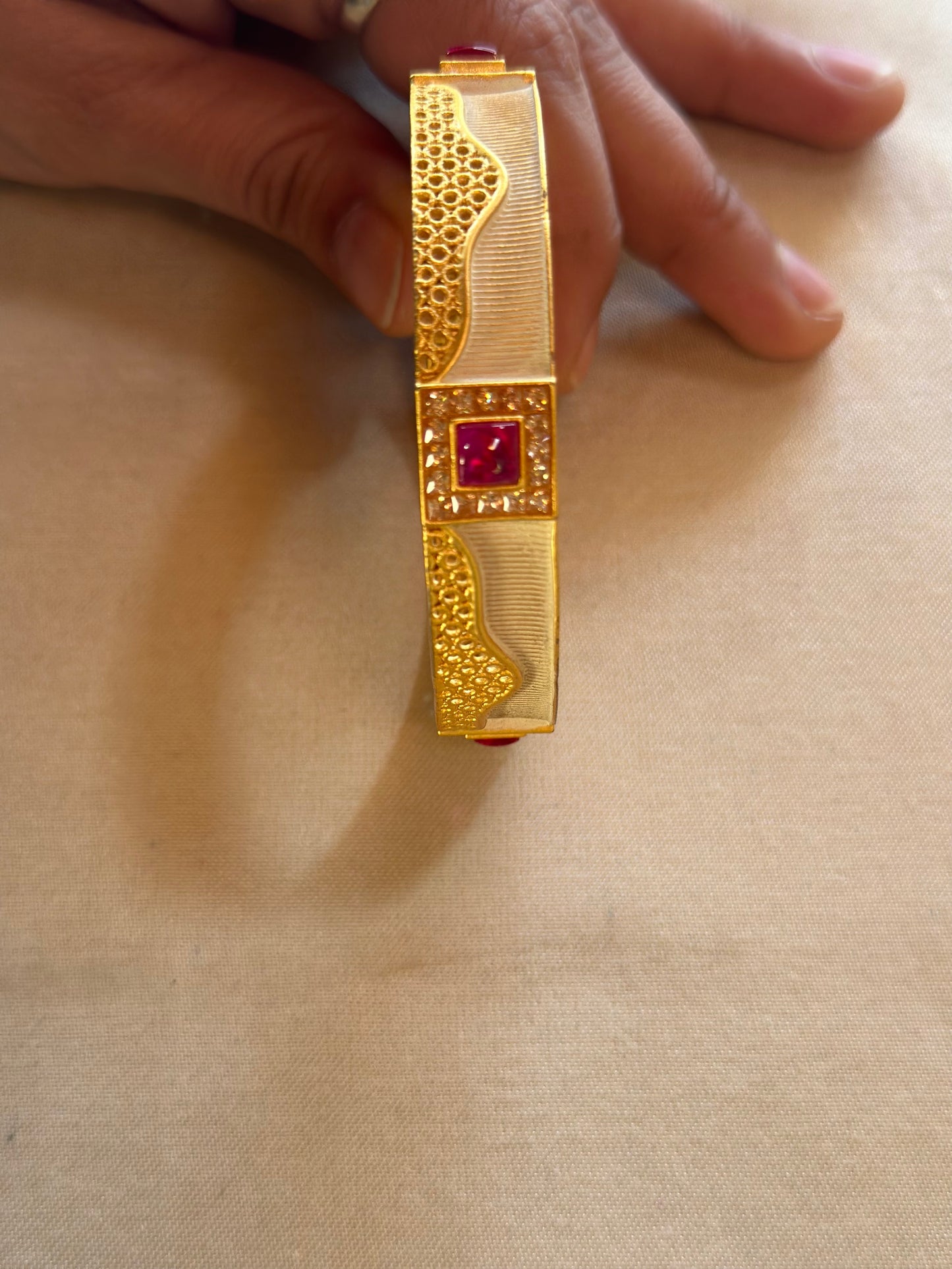 NURA BANGLES