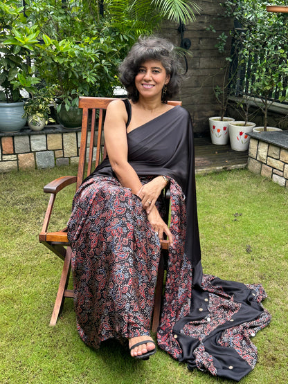 ANURADHA  MODAL  SARI