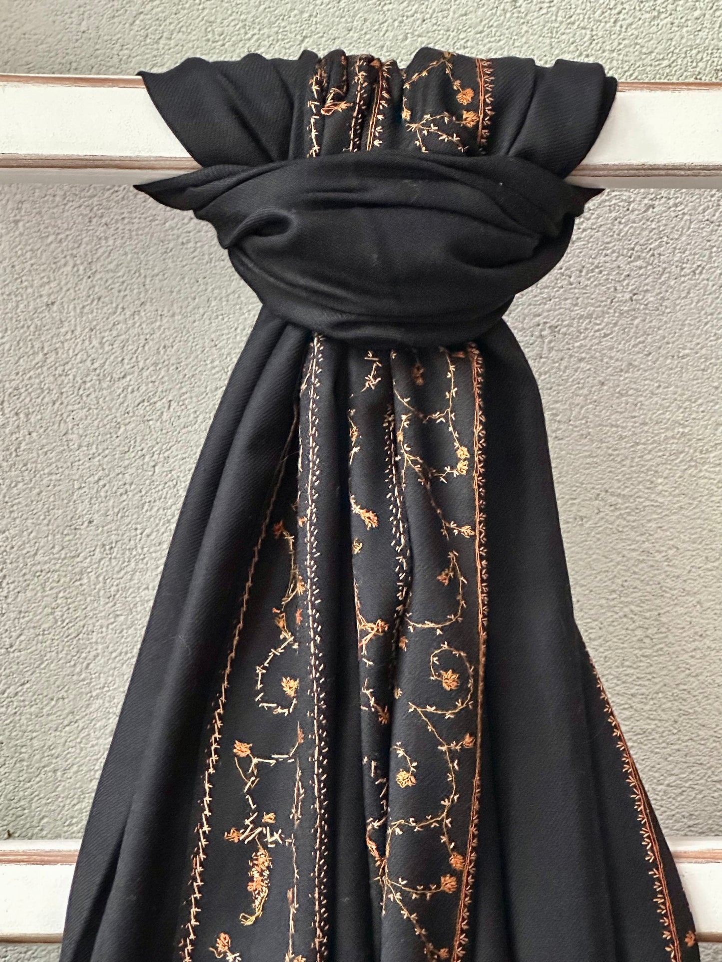 VASHUDARA SHAWL