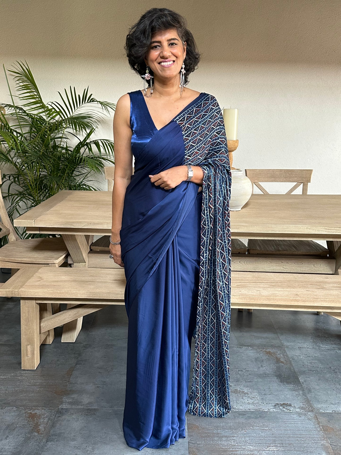 DEVI   MODAL  SARI
