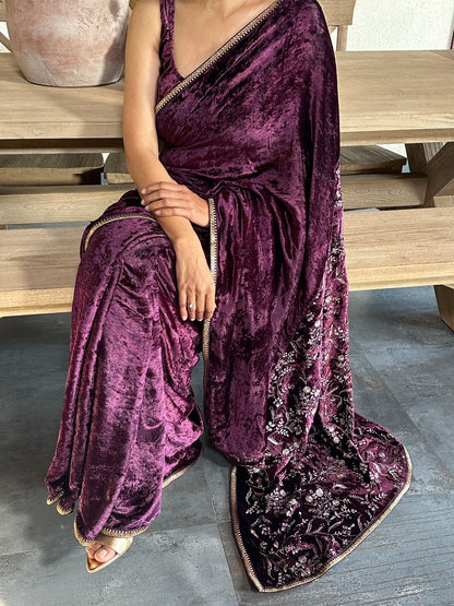 KAMKHYA   VELVET  SARI