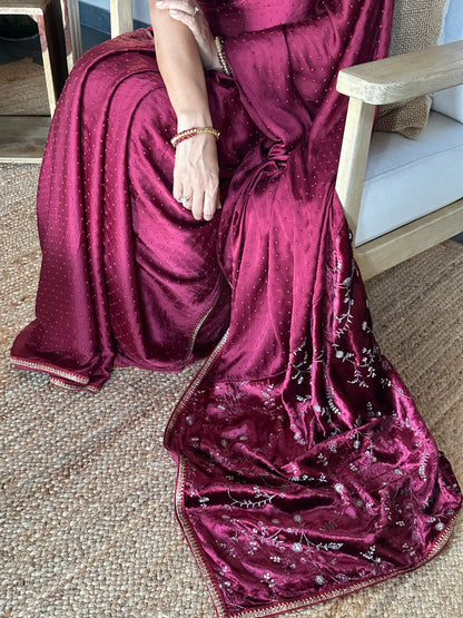 NEELAM MODAL SARI
