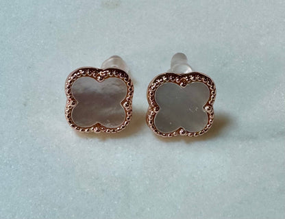 YUGITA PENDANT SET
