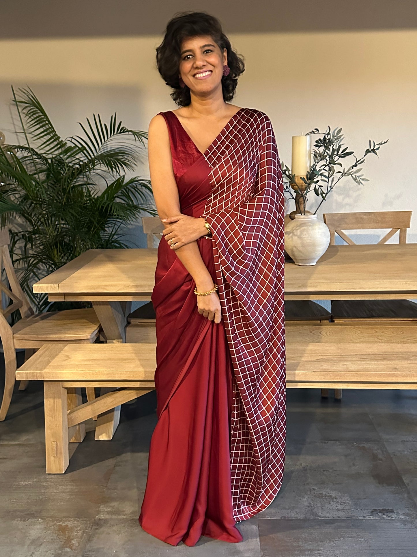 KAIRAVI  MODAL  SARI