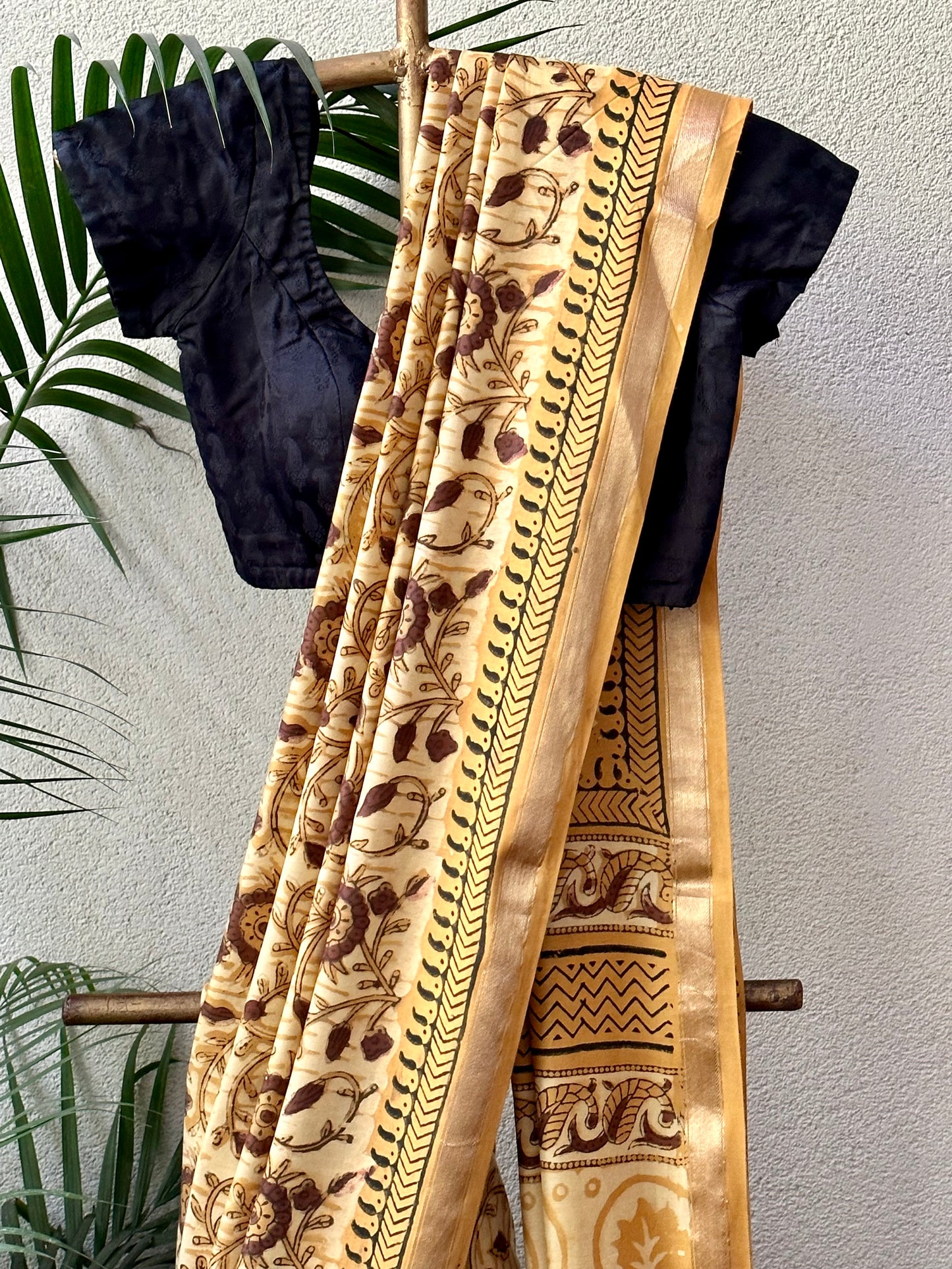 JANVI MODAL SARI
