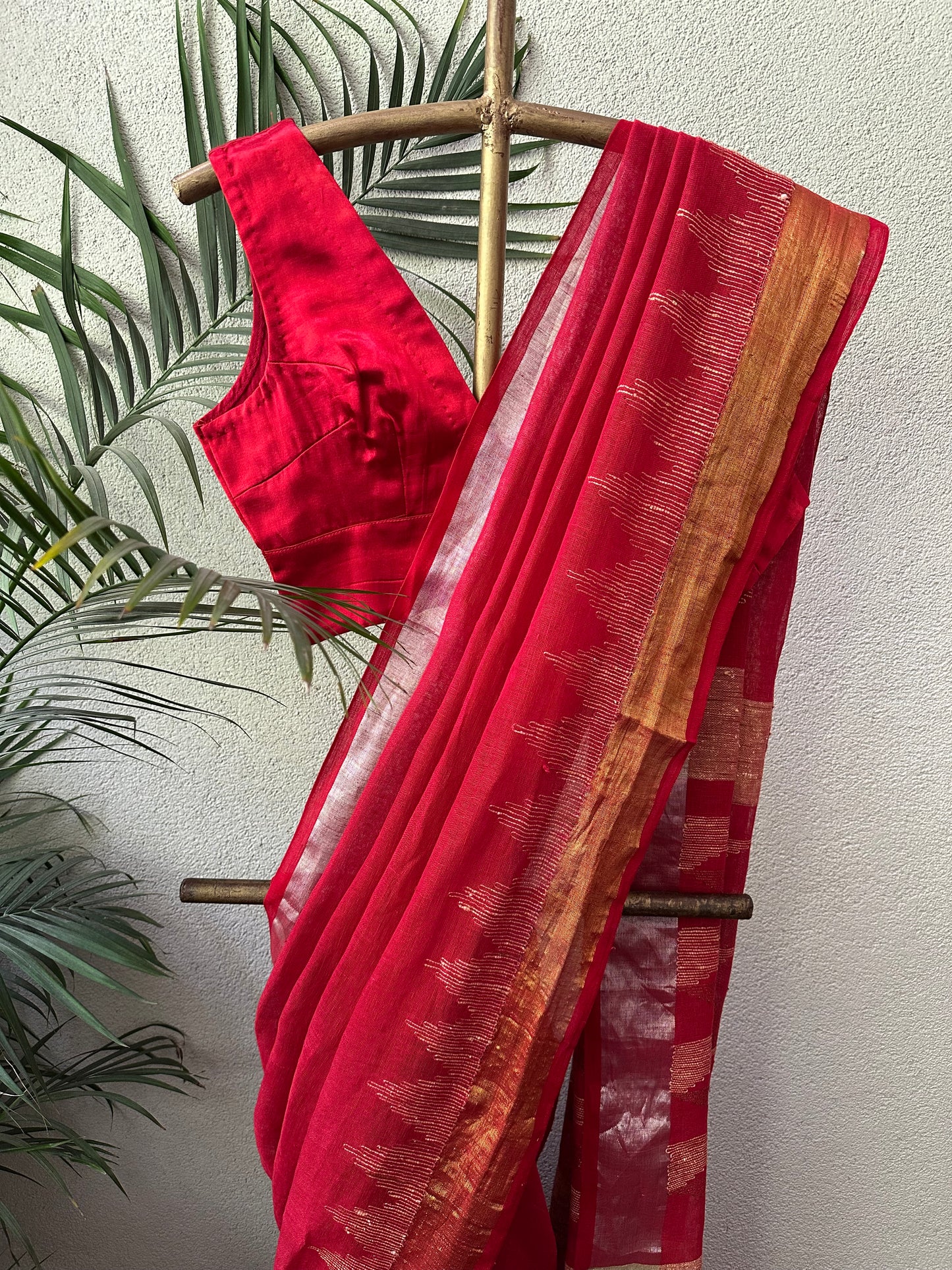 REEMA 9  LINEN  SARI