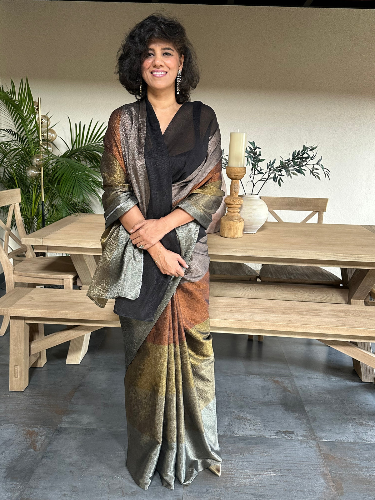 CHANDRKALA  TISSUE SARI