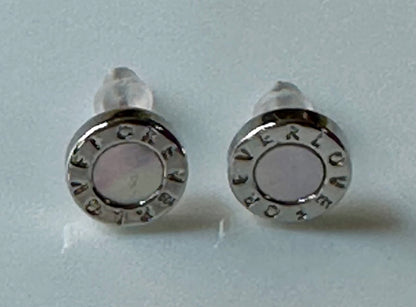 LAVITHA PENDANT SET
