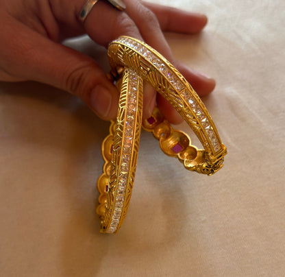 RUCHI BANGLES