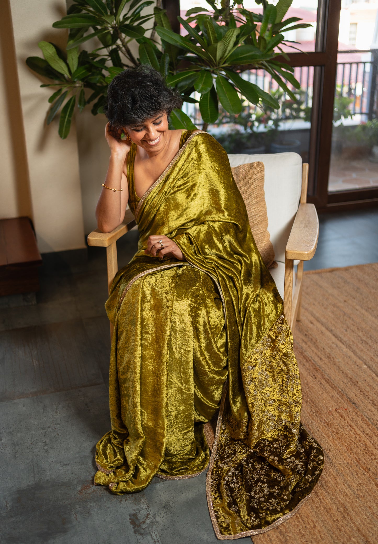 NAKUL VELVET SARI