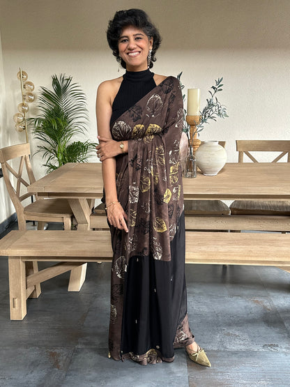 REKHA  MODAL  SARI