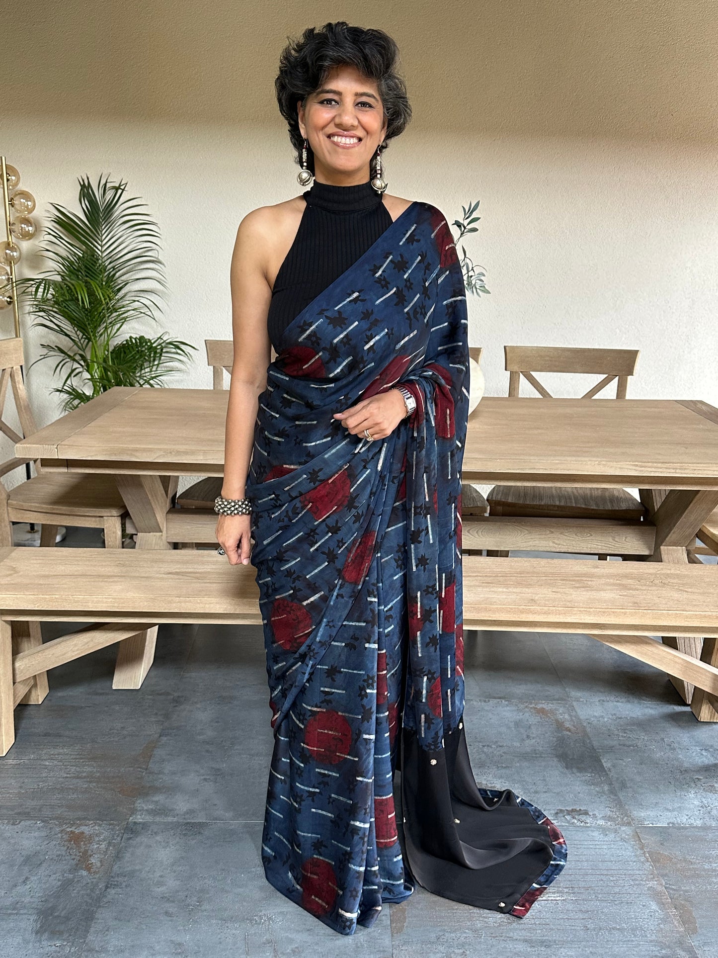 ANOOP  MODAL  SARI