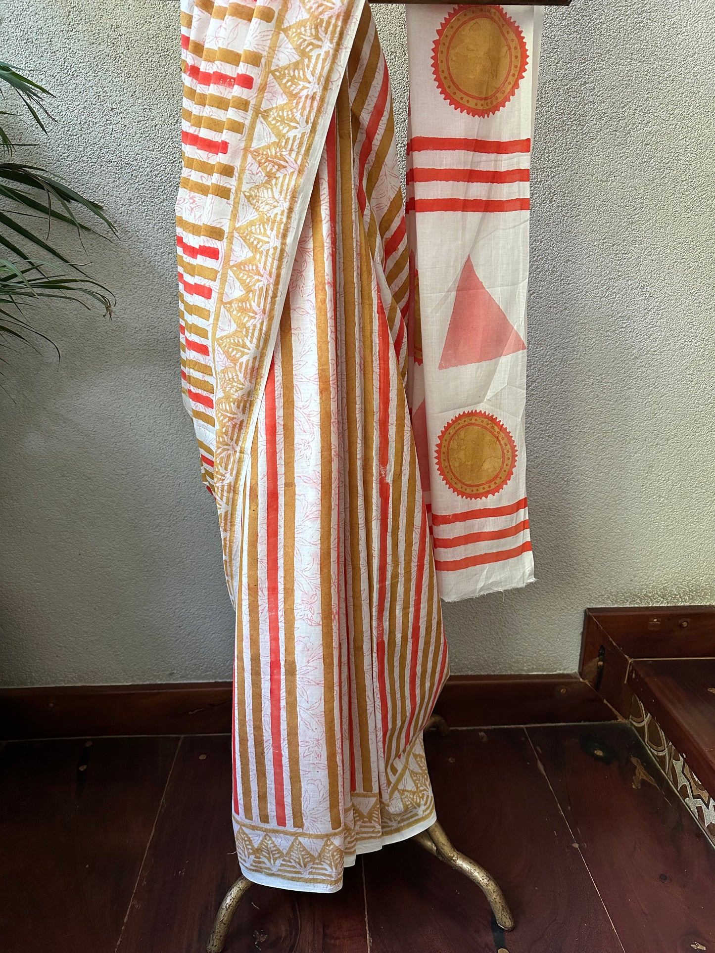 SUNDARI  COTTON  SARI