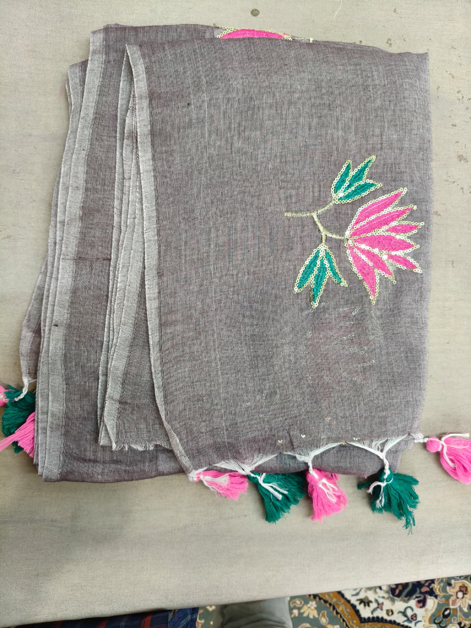 MUL COTTON  EMBROIDERY SEQUIN 1990