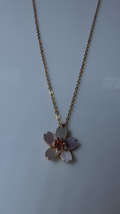 TAARINI PENDANT SET