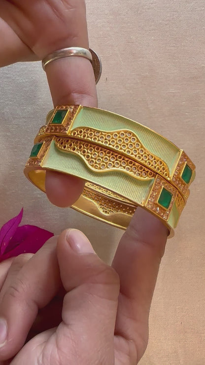 NITYA BANGLES