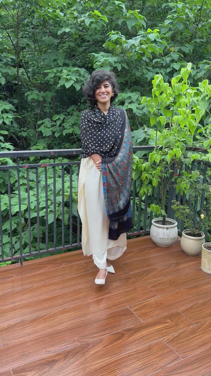 ARCHANA  BANDHANI  MODAL  DUPATTA