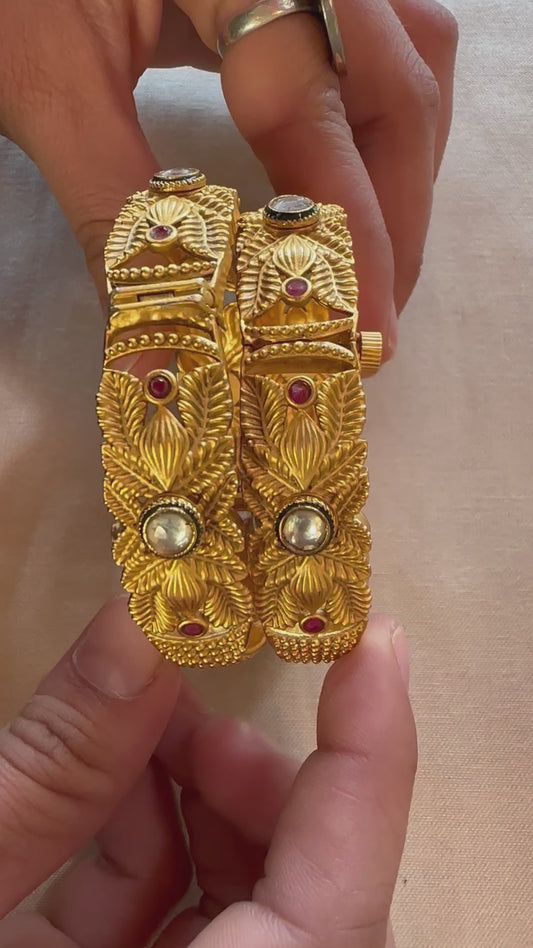 PAVITRA BANGLES