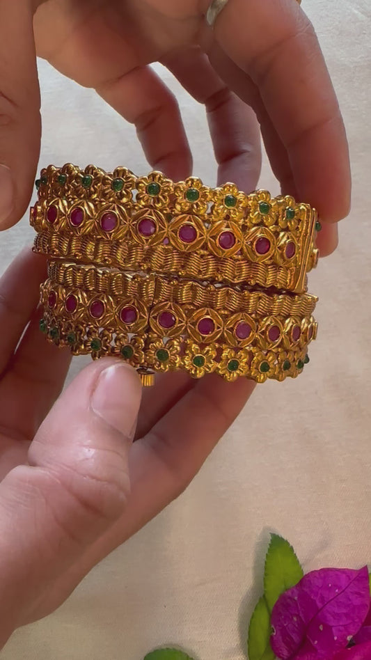 RADHIKA BANGLES