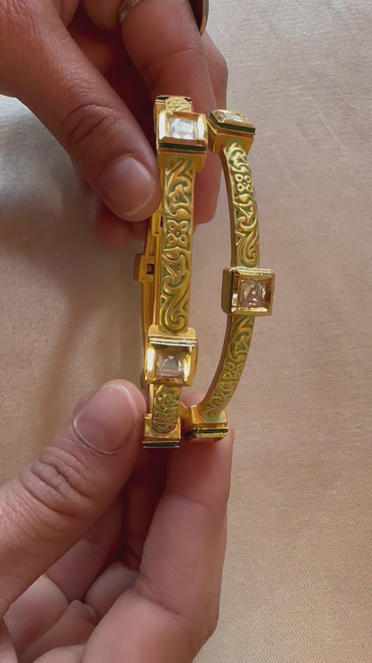 YASHVI BANGLES