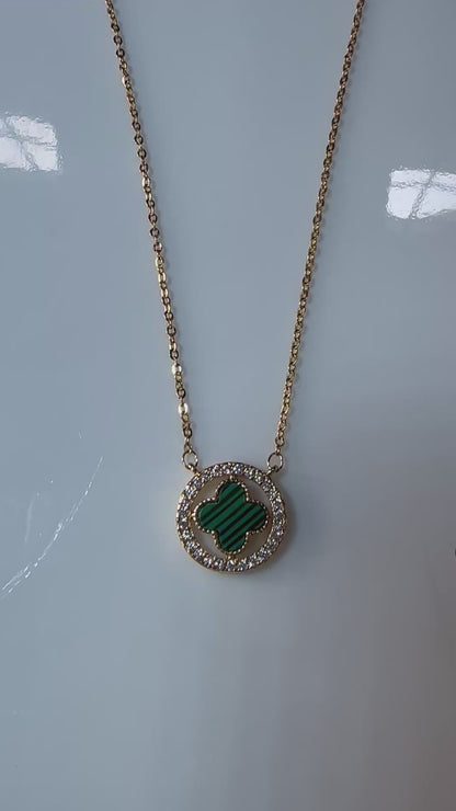 TANUJA PENDANT SET