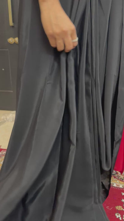 BLACK DAHLIA SARI PERFECTLY IMPERFECT