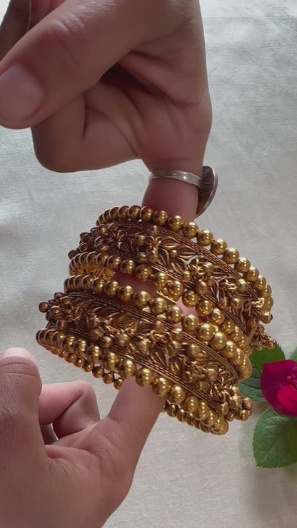 NIDHI BANGLES
