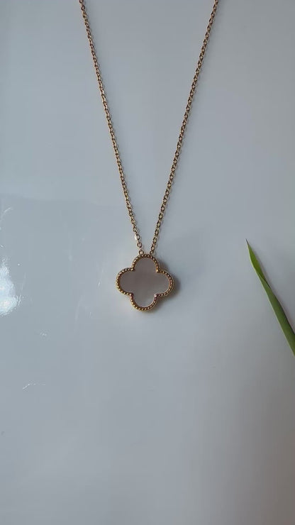 YUGITA PENDANT SET