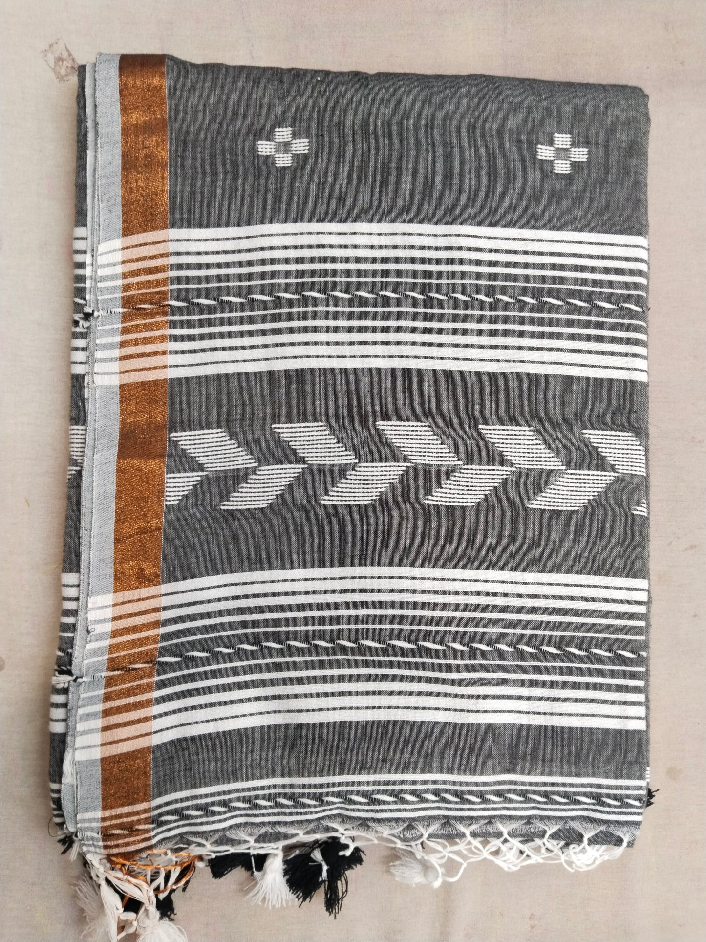 MUL BOOTA HANDLOOM COTTON SARI 2700/2400/2600